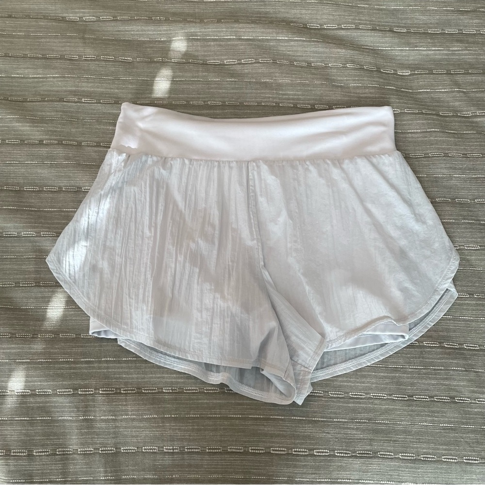 All in Motion White Athletic Shorts Lightweight Elastic Waist